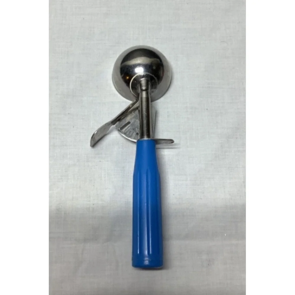 Carlisle FoodService Products Stainless Steel no 16 Disher 18/8 Scoop blue